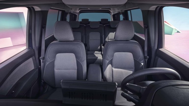 Оновлений Renault Grand Kangoo з 1,5-літровим турбодизелем готується до прем’єри