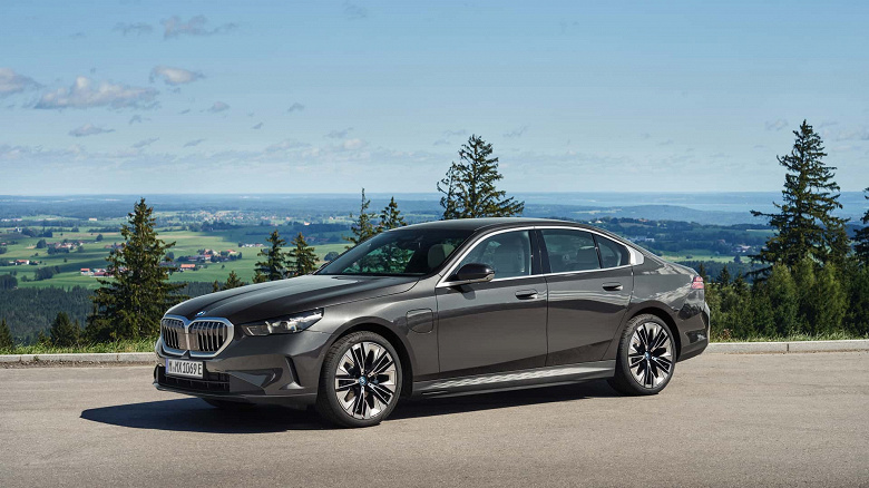 Найочікуваніша прем’єра від BMW: гібриди, що витрачають від 0,6 до 1 л на 100 км