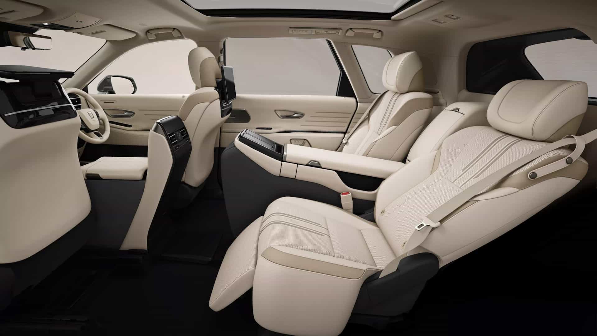 Toyota представила кросовер, який дорожчий і крутіший не тільки Land Cruiser, але і Lexus LX