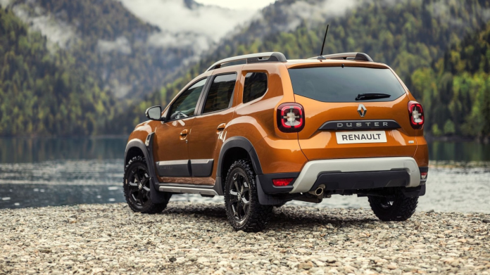 Яке авто краще придбати за 6000 доларів: Renault Logan або Duster