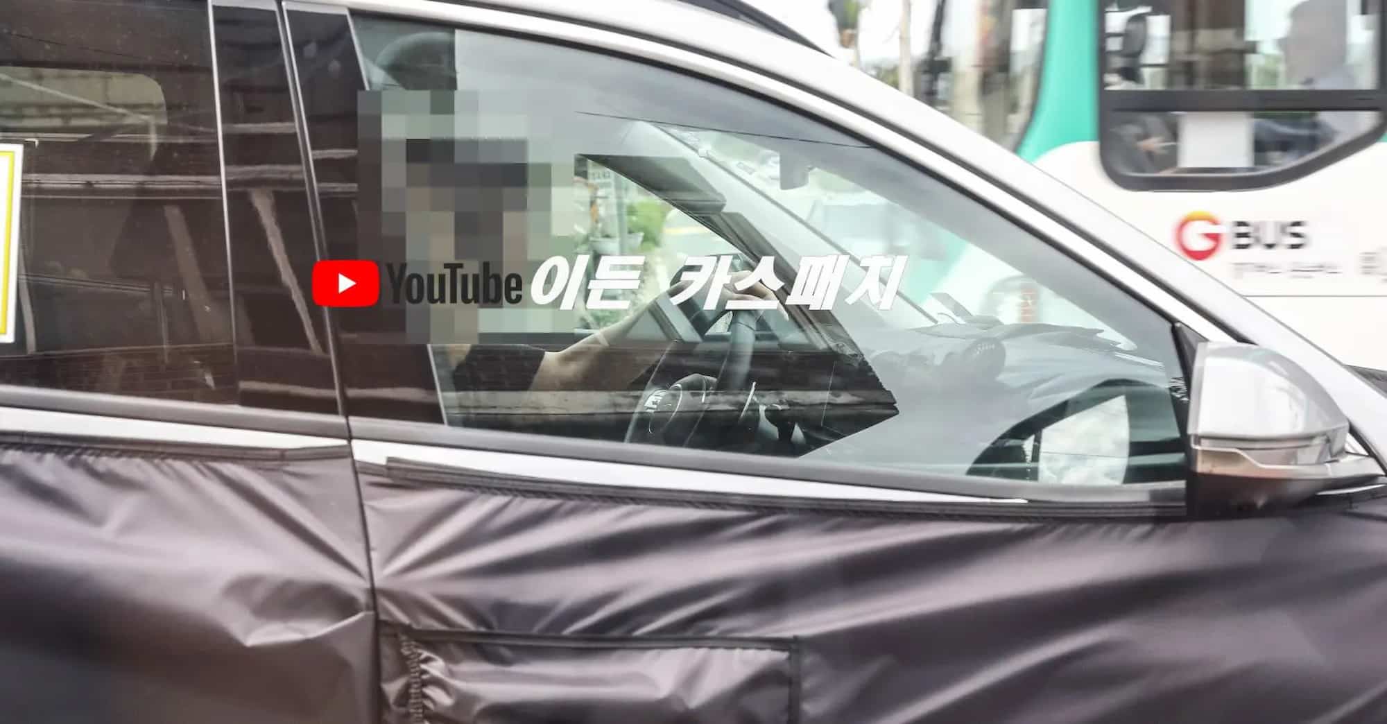 Новий Hyundai Tucson вперше застукали зовні та всередині