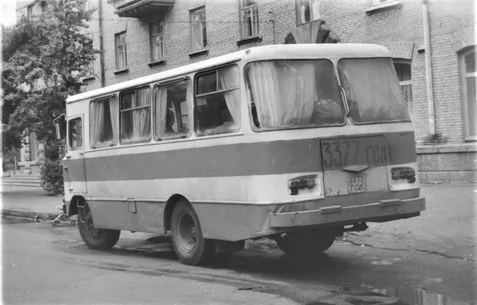 На вулицях Києва, 1988 р. Фото Леоніда Гоголєва