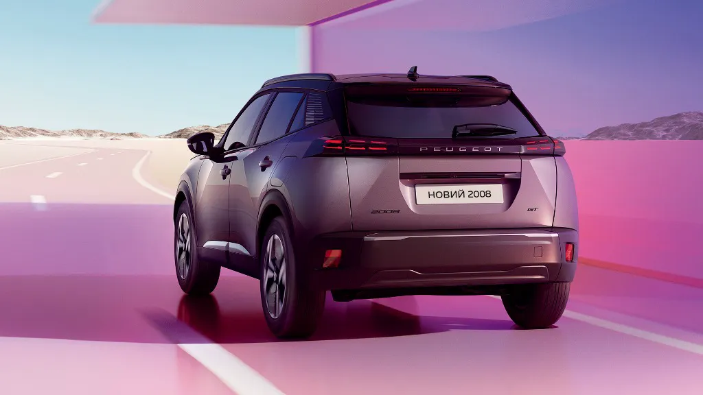 Новий PEUGEOT з витратою палива 3,8 л на 100 км вже прямує в Україну: що відомо про новий кросовер
