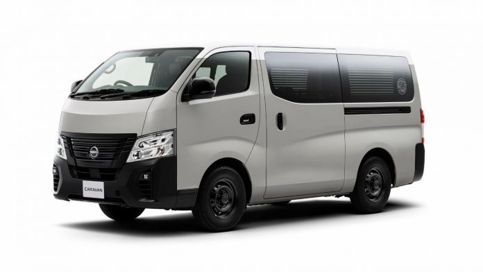 Nissan придумав як перетворити фургон Caravan на японську вітальню на колесах