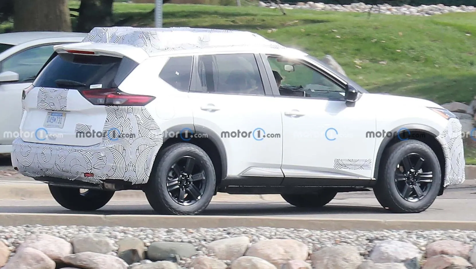 Toyota RAV4 отримала конкурента: Nissan готує до презентації екстремальний кросовер