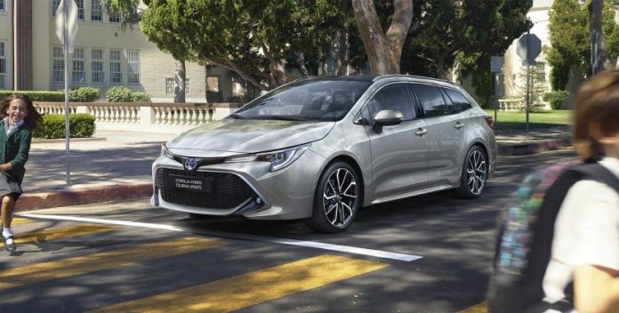 Топ-10 кращих сімейних автомобілів, котрі коштують до $25 000