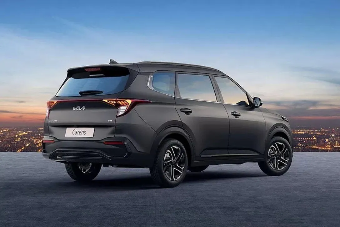 У Renault Duster з’явився конкурент: Kia готує до п