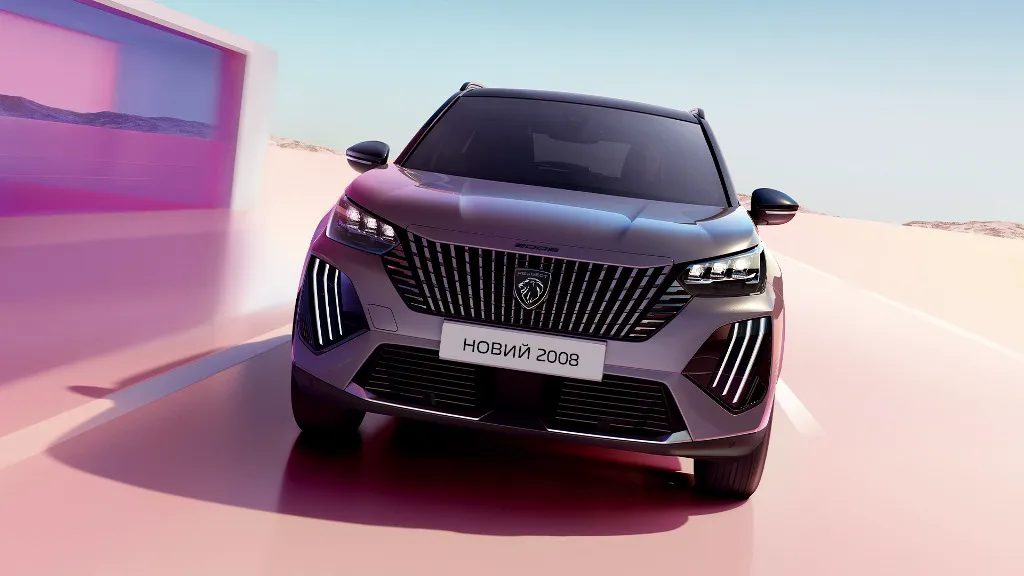 Новий PEUGEOT з витратою палива 3,8 л на 100 км вже прямує в Україну: що відомо про новий кросовер
