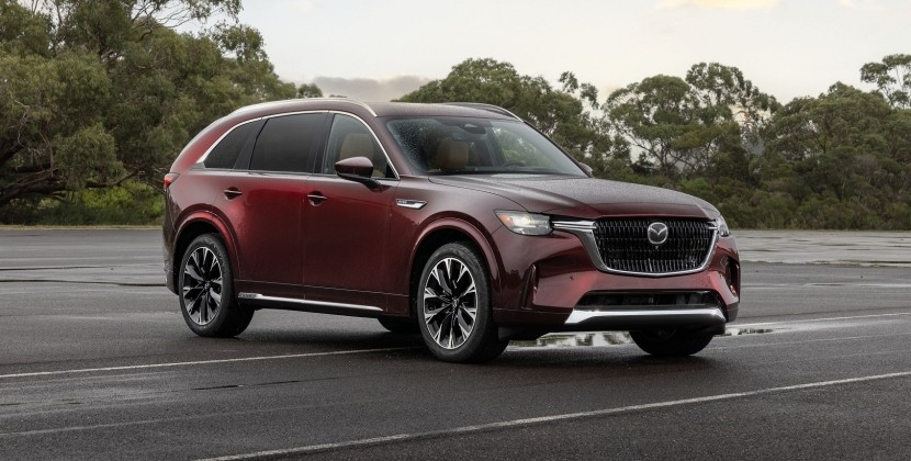 Новинка від Mazda вже в Україні: потужний кросовер на 345 к.с. став флагманом компанії