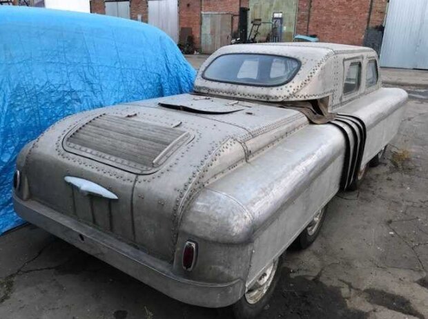 У Мережі показали унікальний автомобіль 70-річної давнини, за який готові віддавати мільйони