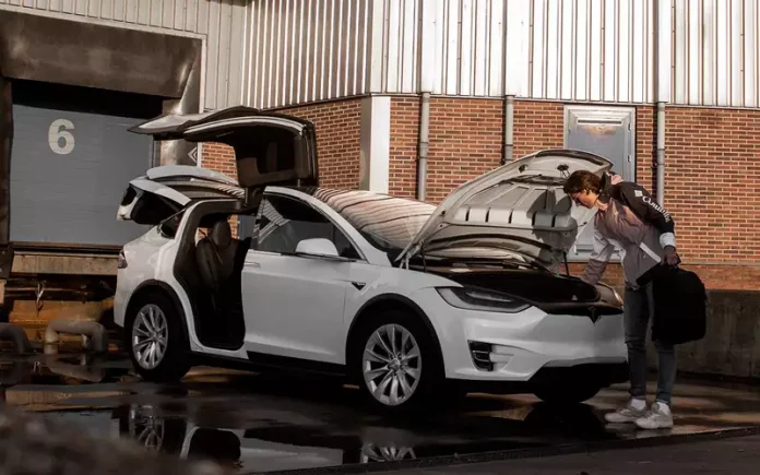 Названо найпопулярніші автомобілі 2023 року: Tesla обігнала Toyota