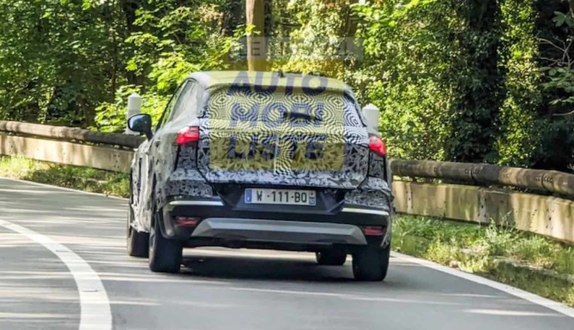 Новий Renault Megane буде кросовером: ось докази