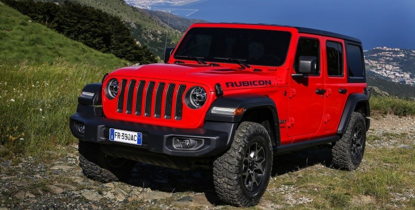 Яскравий Jeep Wrangler 2023 за $74 500 з’явився в Україні: позашляховик потужністю 272 к.с.   