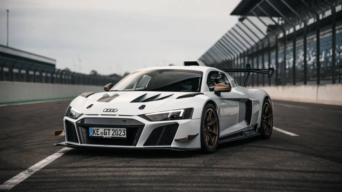 Ательє ATB Sportsline перетворило гоночний Audi R8 на дорожній автомобіль