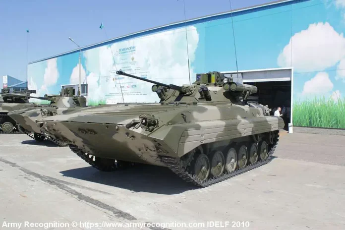 Росія відправила в Україну відремонтовані бойові машини піхоти БМП-2М
