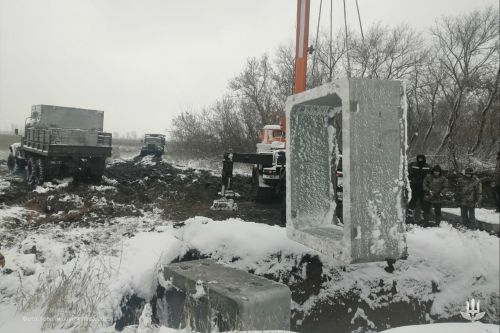 Україна почала зводити лінію захисту на важливих напрямках з використанням вітчизняної техніки