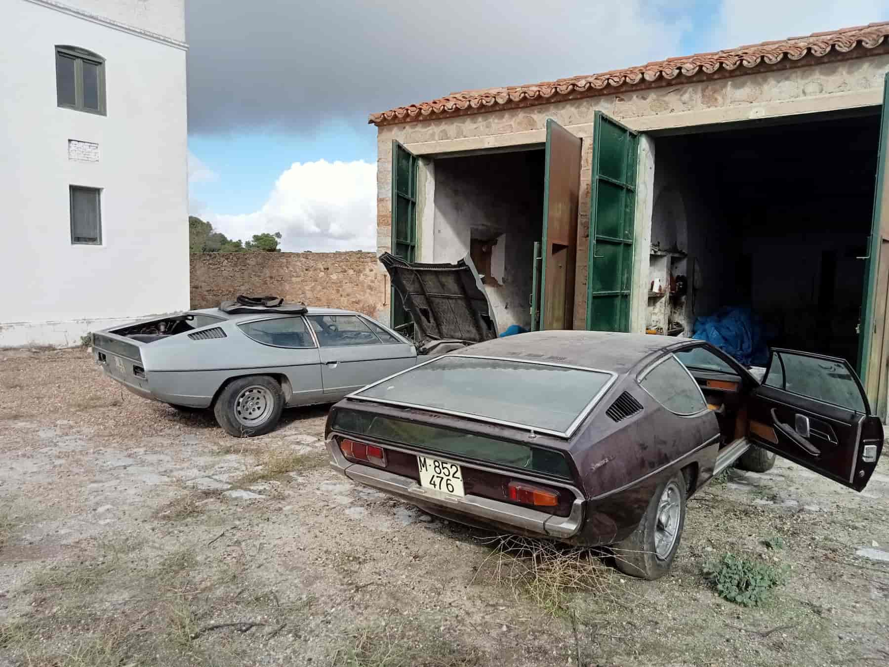 В Іспанії знайшли два покинутих на кілька десятиліть Lamborghini