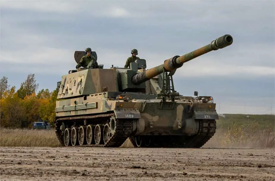 Після завершення модифікацій гаубиці K9 Kõu будуть інтегровані в естонський артилерійський батальйон