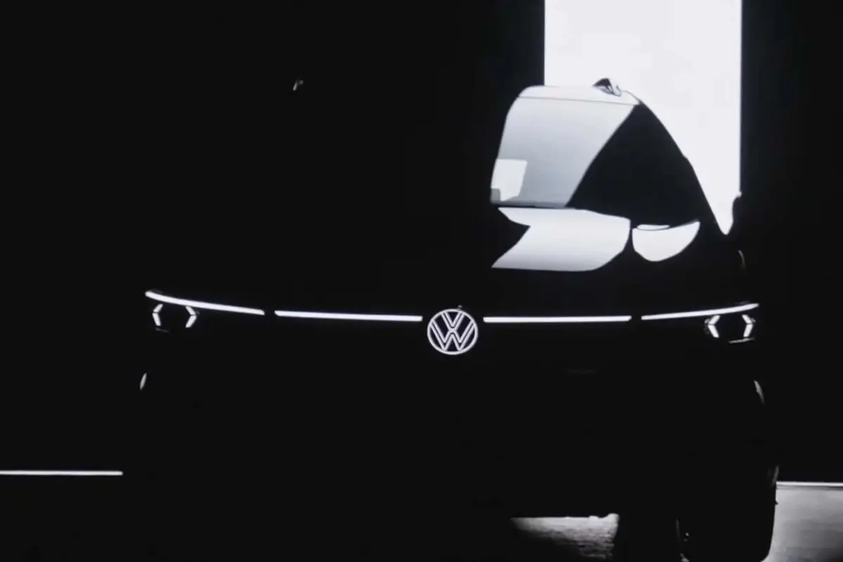 Хетчбек Volkswagen Golf восьмої генерації показали на офіційному фото