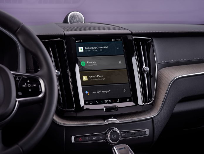 Volvo першим в Україні запроваджує оновлення програмного забезпечення авто через повітря