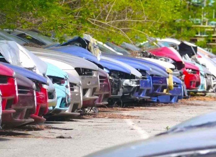 Такий вигляд має занедбаний автомобільний завод, де колись випускали Ferrari та Alfa Romeo