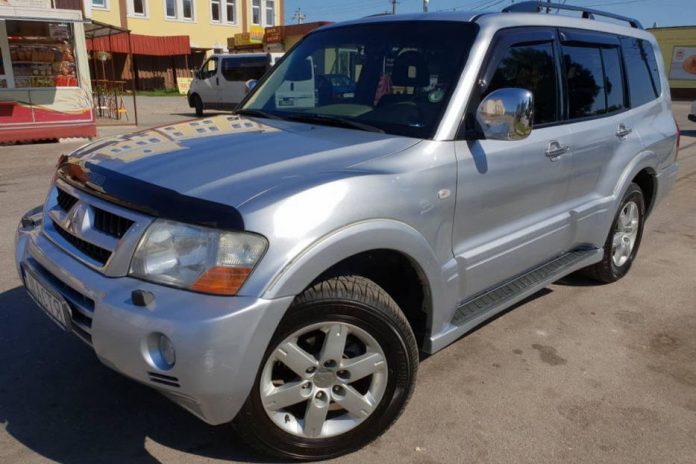 Mitsubishi Pajero Wagon