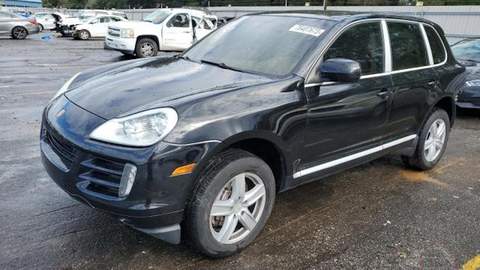 Porsche Cayenne за 250$: преміальне авто за ціною ЗАЗ