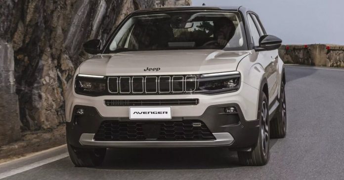 Бюджетна новинка від Jeep, що складе конкуренцію Ford Puma та Volkswagen T-Cross