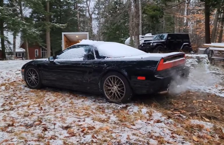 Знайдено 29-річний суперкар Acura/Honda NSX з алюмінієвим кузовом: без сліду іржі та у відмінному стані 