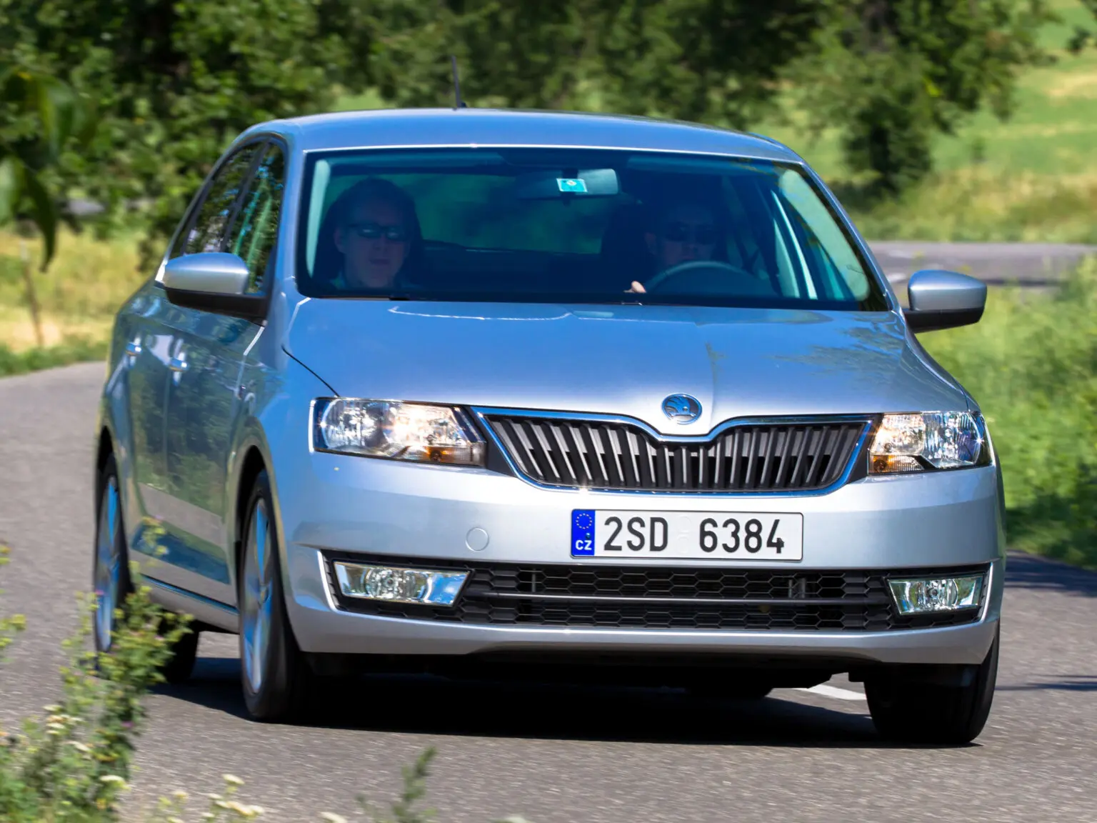 У Україні знайшли 5 авто за 180 000 грн із майже безкоштовним обслуговуванням: новий рейтинг