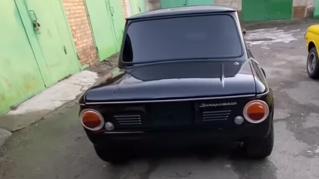 «Чорна мамба»: старенький ЗАЗ отримав новий двигун від BMW на 150 к.с. та шкірний салон