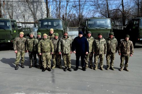 Для ЗСУ придбали французькі позашляховики для форсування водних перешкод 