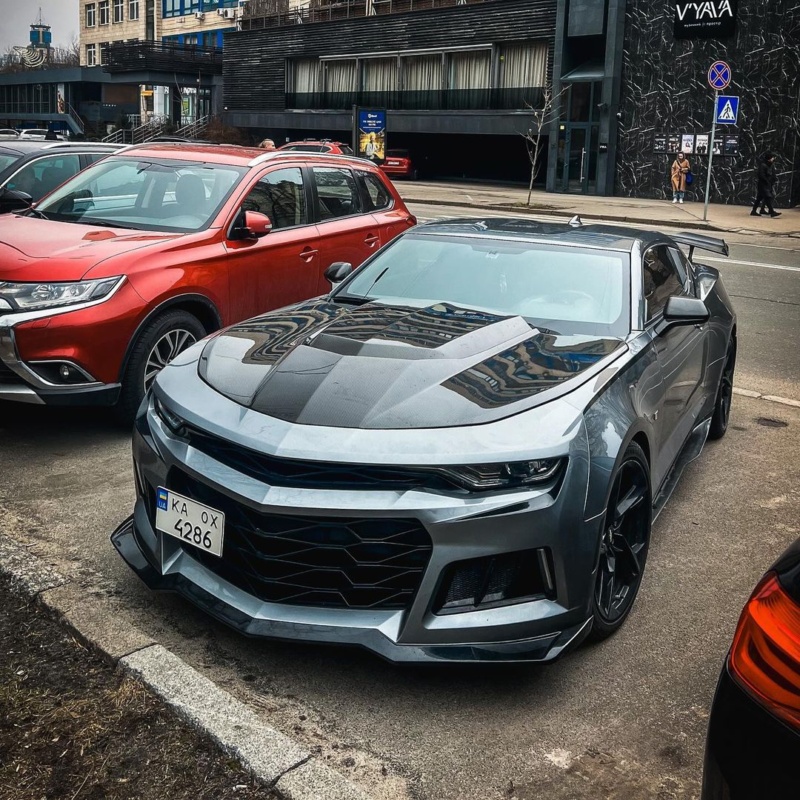 Рідкісний Chevrolet Camaro потужністю 453 к.с. з’явився в Києві