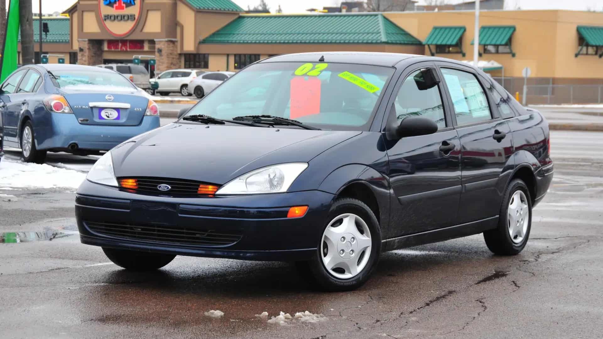 Ford Focus 2002 року випуску з пробігом 200 км продають дорожче, ніж 20 з гаком років тому
