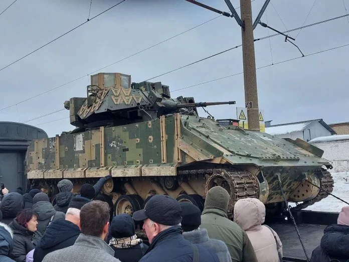 Пошкоджений танк Abrams