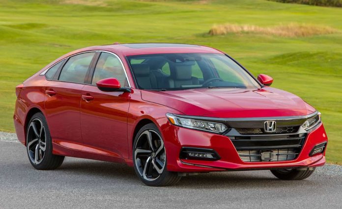 Honda дала власникам старих Accord новий привід для посмішок