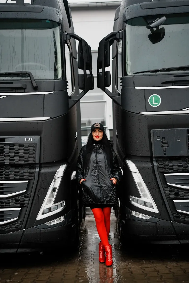 Сучасні тягачі Volvo потужністю 500 к.с. прибули в Україну
