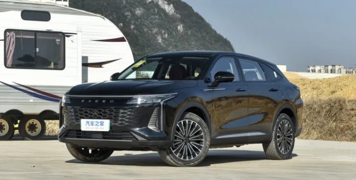 Потужний спортивний кросовер від Chery з витратою палива 5,4 л на 100 км за 22 500$