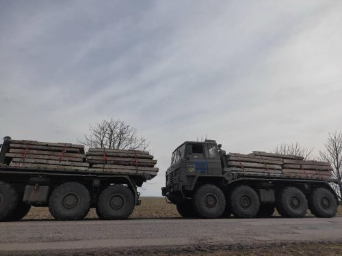 Спецтехніка для фортифікаційних укріплень: якого обладнання не вистачає