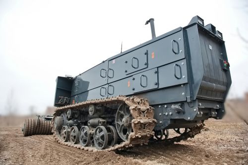 ООН придбала в Харкові спецтехніку для розміновування