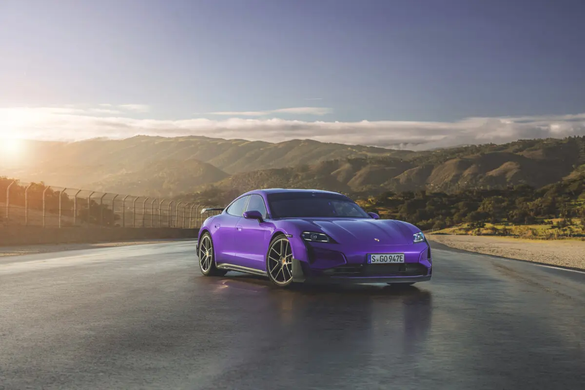 Офіційно представлено Porsche Taycan Turbo GT - найпотужніший в історії марки