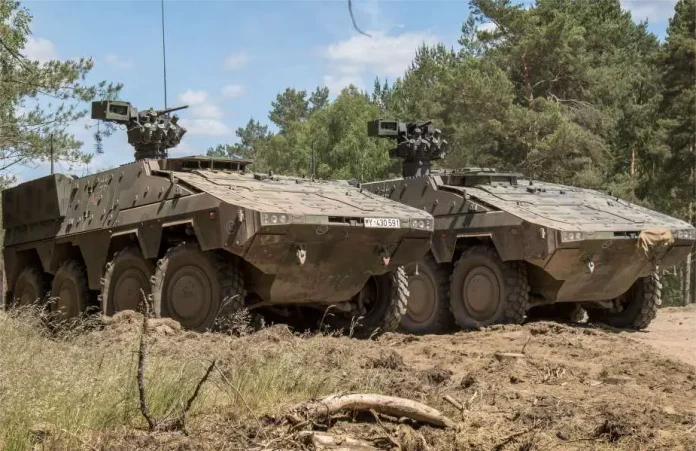 Уряд Австралії завершив продаж Німеччині понад 100 броньованих машин Boxer Heavy Weapon Carrier