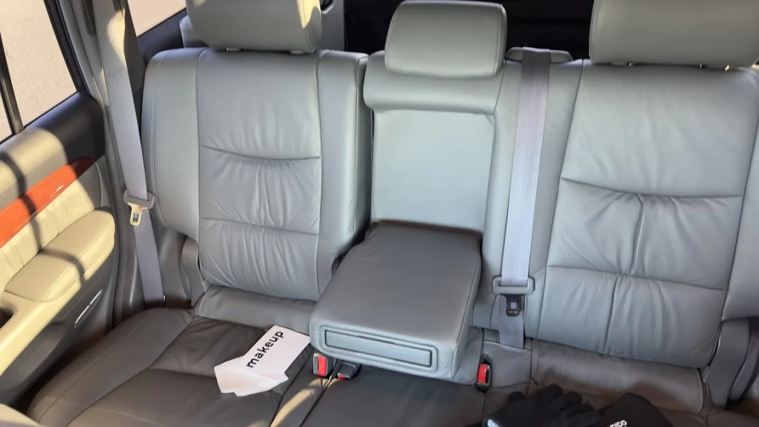 Ідеальний 17-річний Lexus GX з пробігом 34 тис. км: в столиці знайшли “капсулу часу”