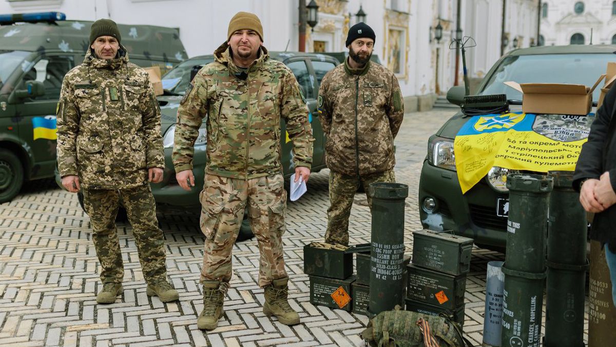 Естонські благодійники зібрали для ЗСУ 300 000 євро: бійці вже отримали пікапи, БПЛА та інше обладнання