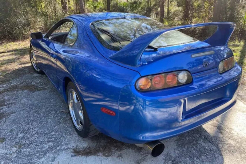 Іржаву 30-річну Toyota продають за 50 000$: як виглядає модель Supra з пробігом 600 тисяч км 
