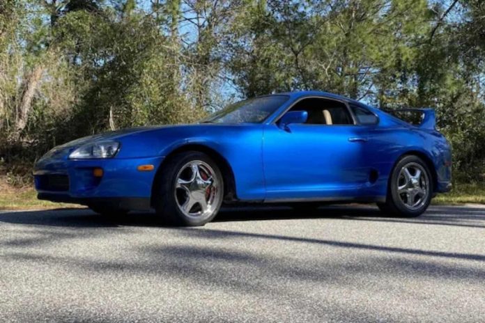 Іржаву 30-річну Toyota продають за 50 000$: як виглядає модель Supra з пробігом 600 тисяч км