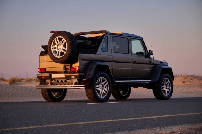 Один із 99 ексклюзивних позашляховиків Mercedes-Benz G 650 Landaulet продають за 19 500 000 грн