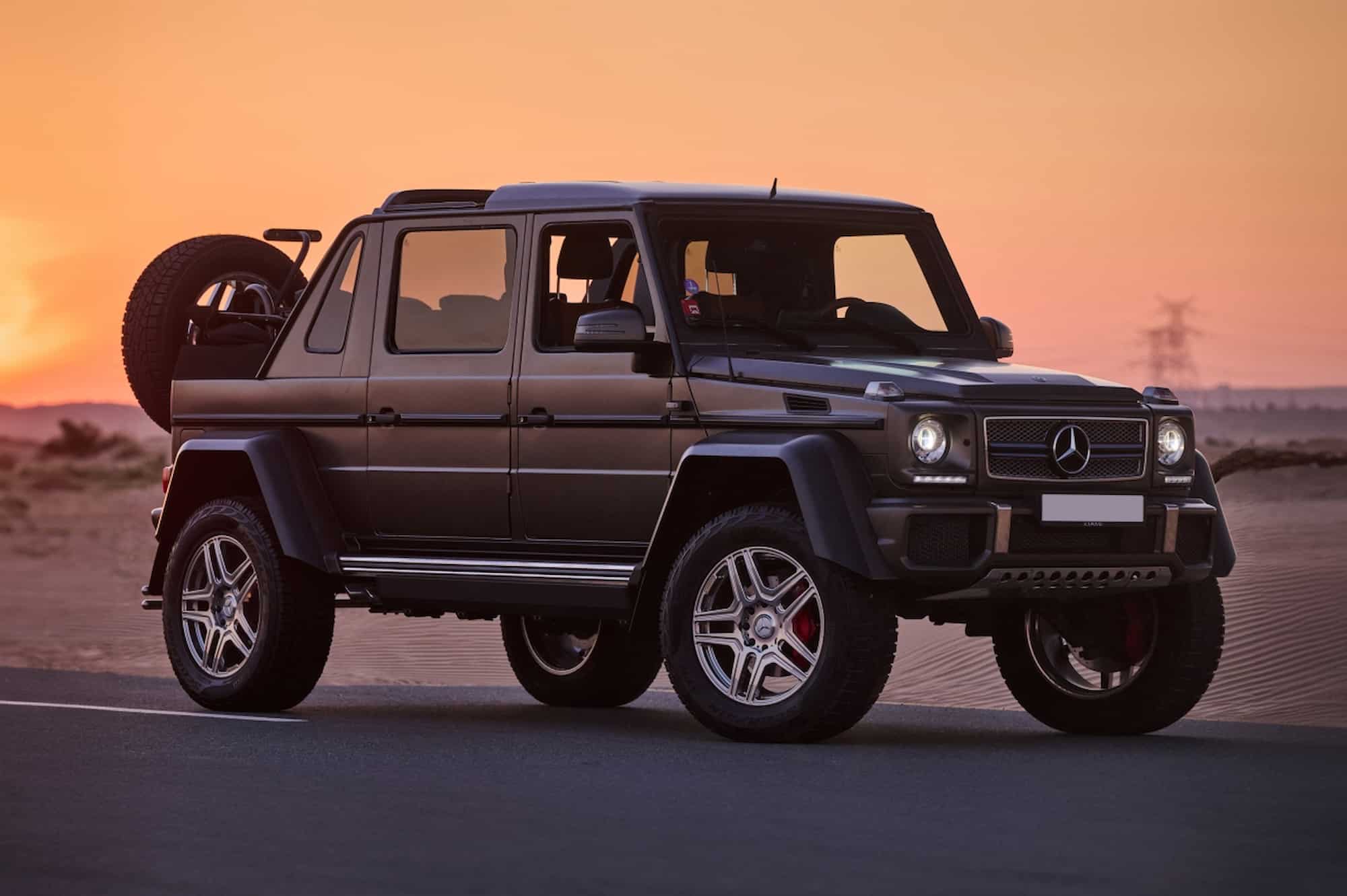 Один із 99 ексклюзивних позашляховиків Mercedes-Benz G 650 Landaulet продають за 19 500 000 грн