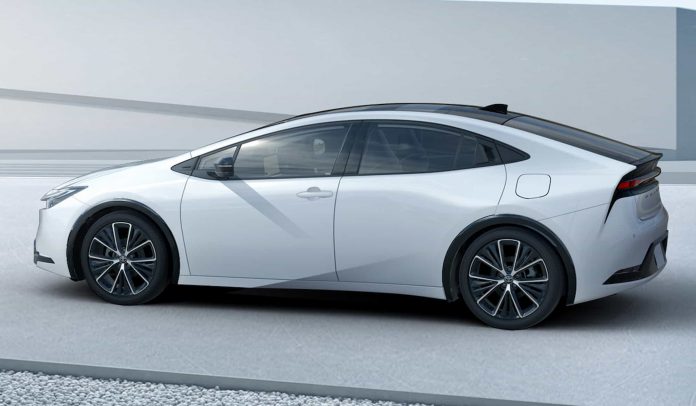 Названо автомобіль, до якого власники Toyota лояльніші, ніж до RAV4 і Camry