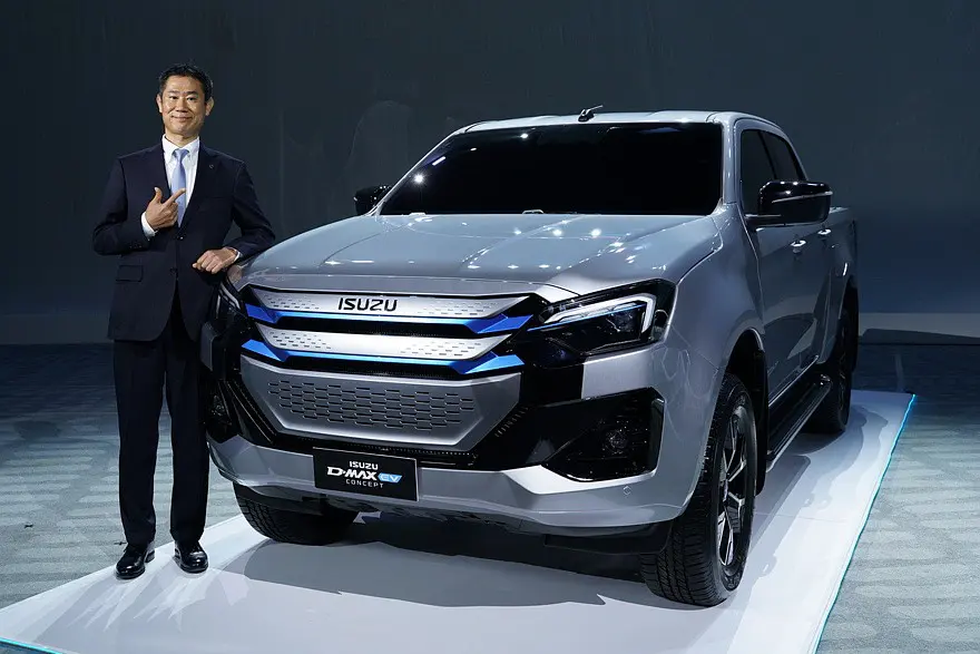 D-Max EV 2025